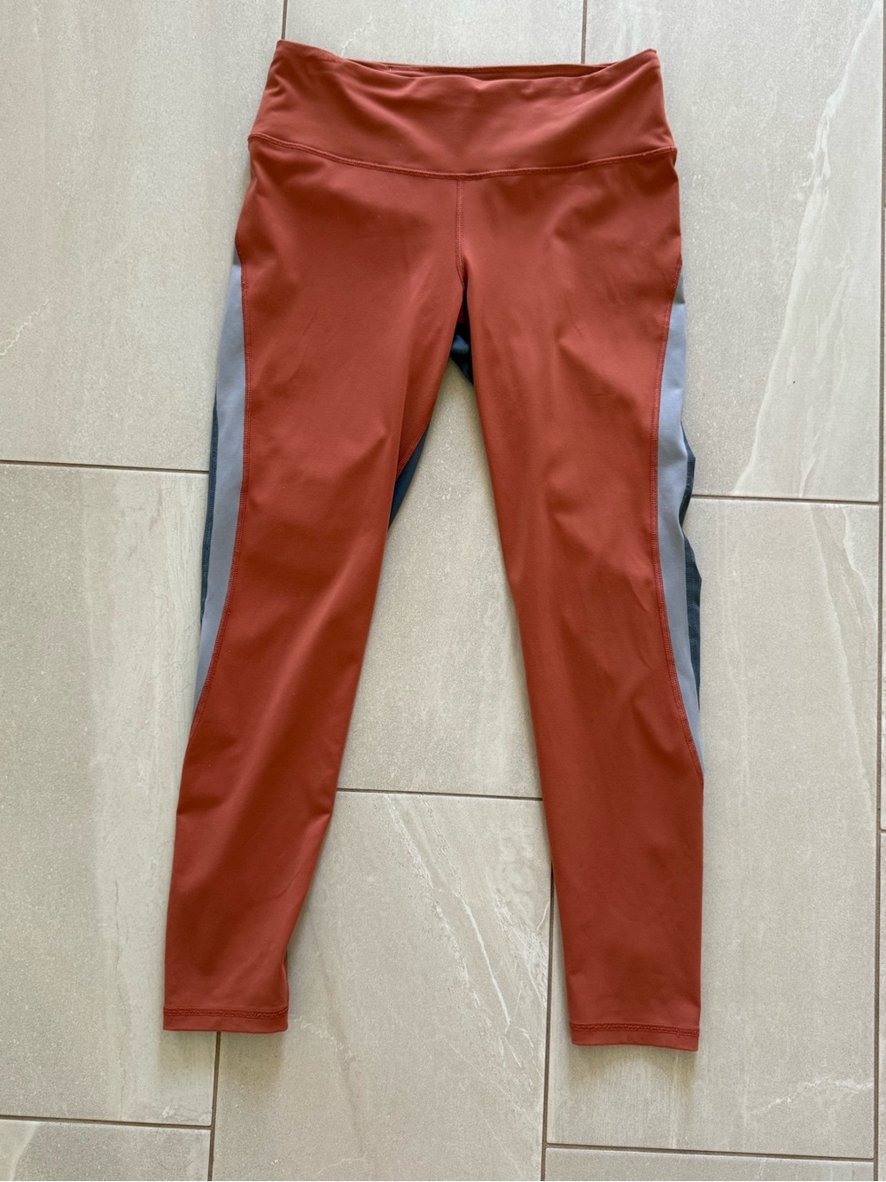 Victoria’s Secret Sport Knockout High Rise Colorblock Leggings Size L